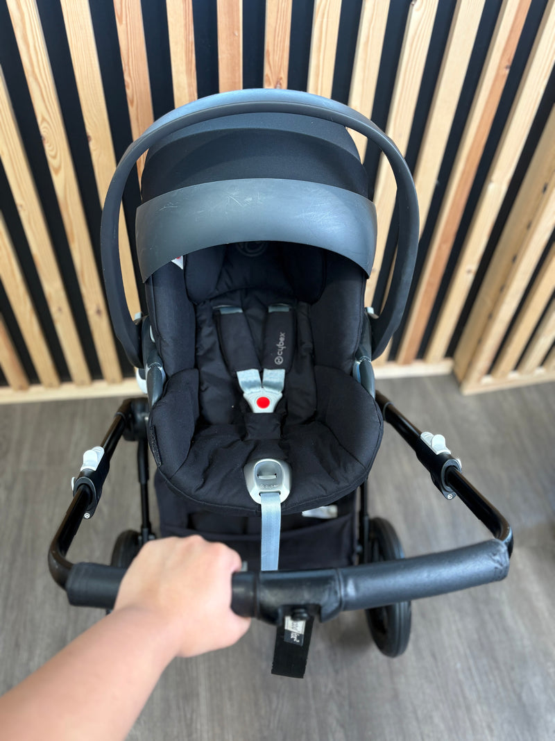 PRE LOVED Bugaboo Fox2 Travel System - Black