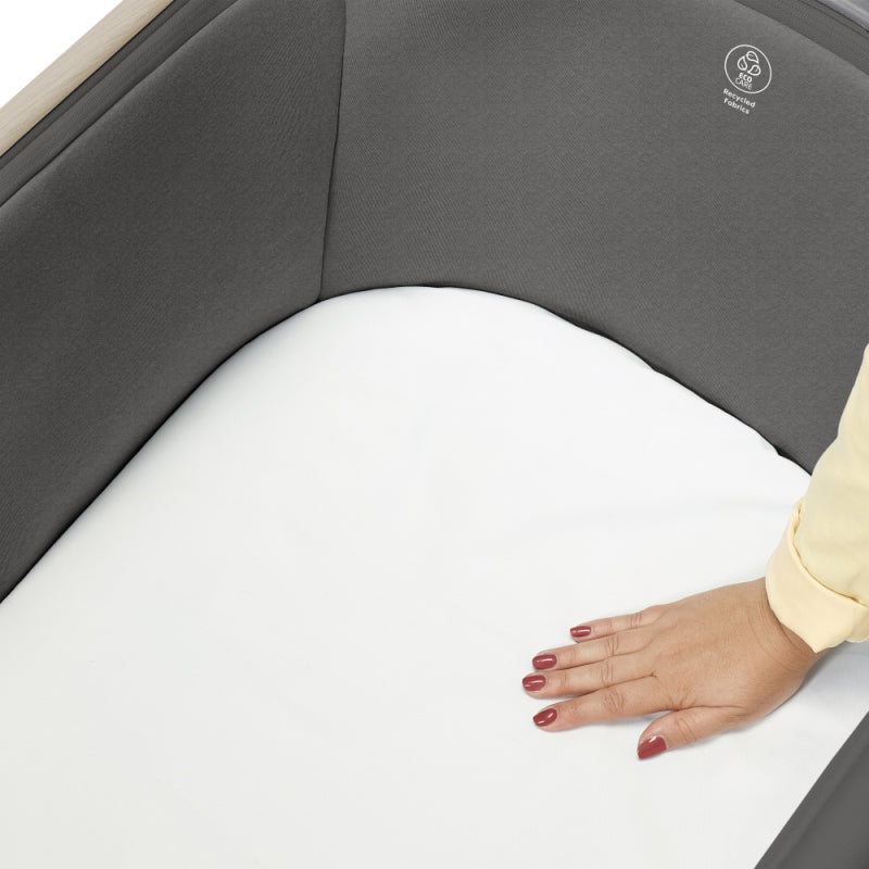 Maxi Cosi Iora Co-Sleeper Crib - Beyond Graphite