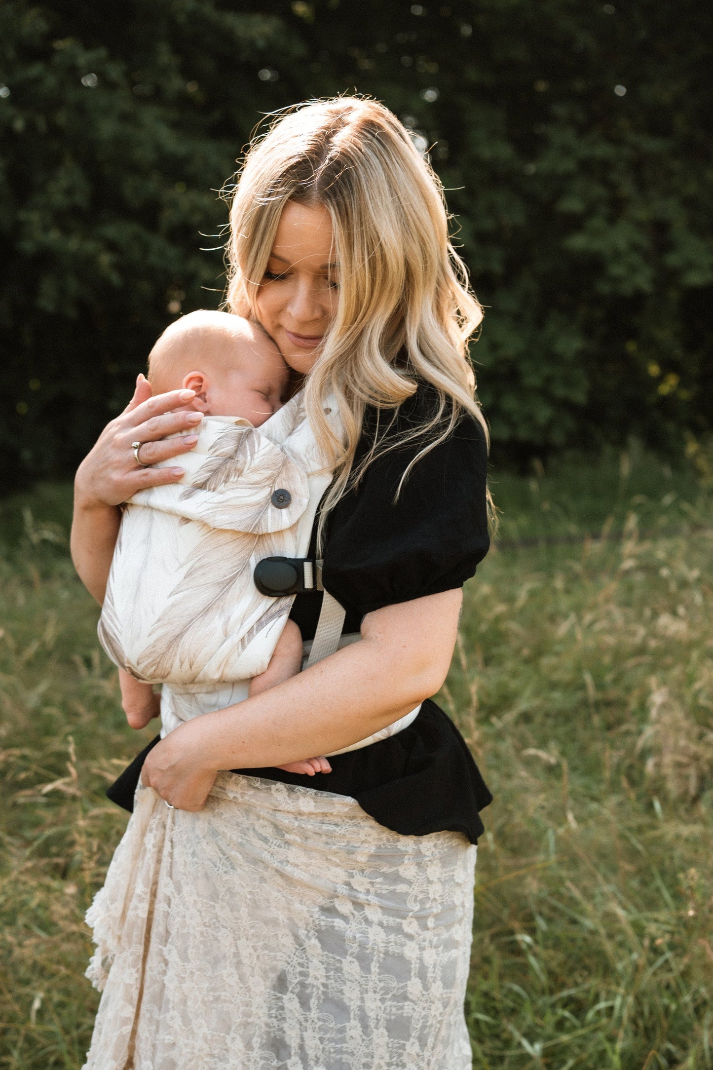 Bizzi Growin Nomad Pure Organic Baby Carrier - Feather Haze