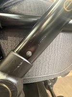 PRE LOVED egg2 Travel System - Jurassic Gold