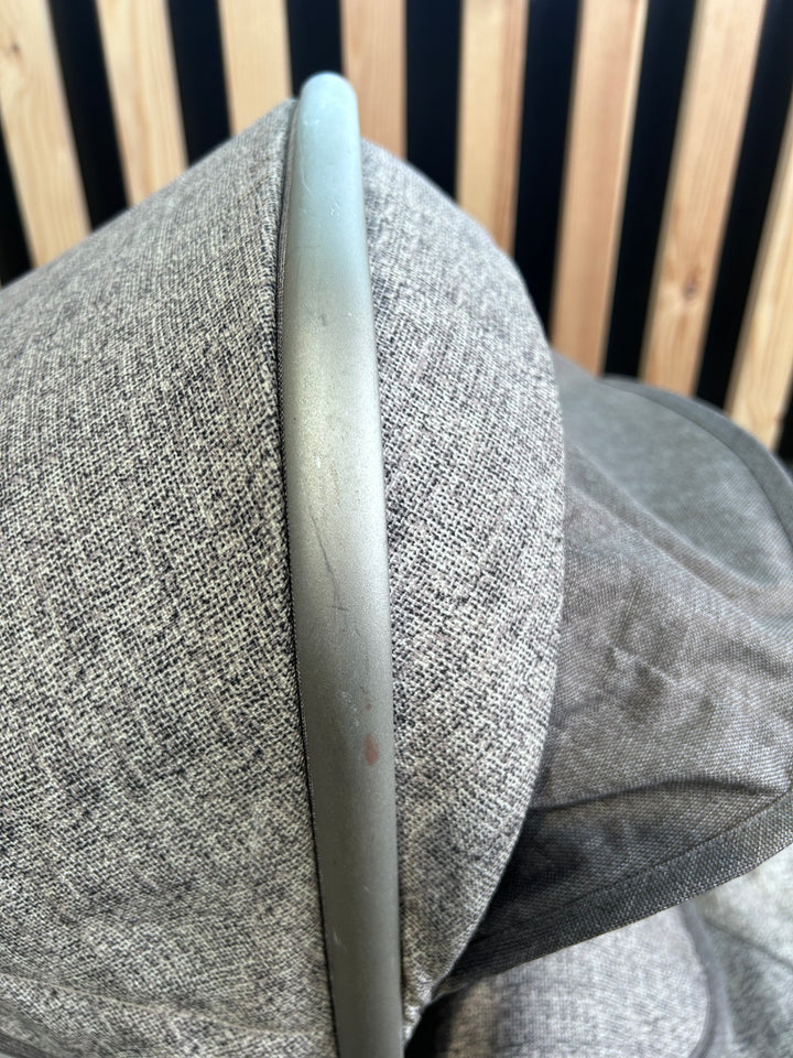 PRE LOVED Silver Cross Wayfarer Travel System - Camden