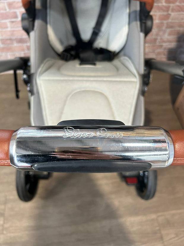 PRE LOVED Silver Cross Wave Pushchair & Carrycot – Zinc