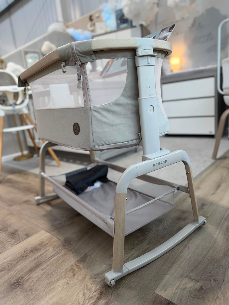 EX DISPLAY Maxi Cosi Iora Air Bedside Crib - Classic Beige