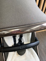 PRE LOVED egg2 Travel System - Hunter Green