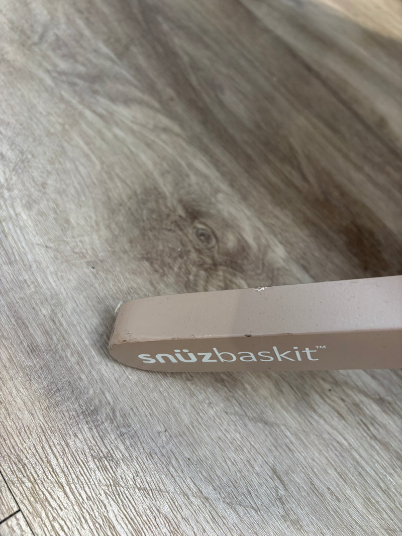 EX DISPLAY SnuzBaskit Mocha Basket & Mocha Stand Inc. Sheet