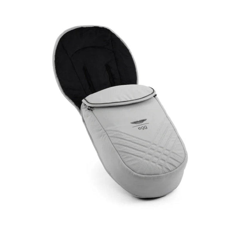 EX DISPLAY Aston Martin egg3 Luxury Travel System - Soft Grey