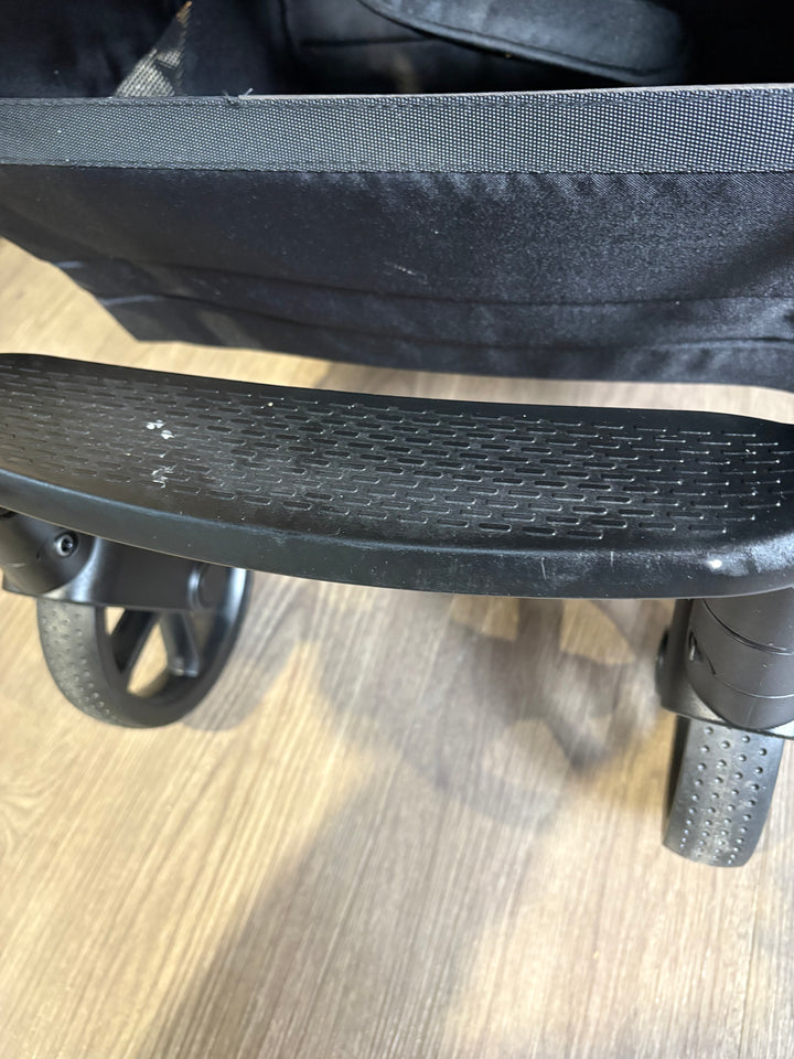 PRE LOVED Venicci Vero Stroller - Sage