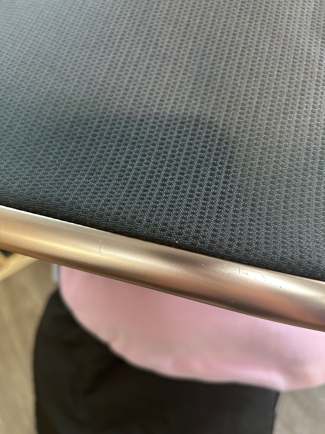 PRE LOVED Zummi Solo Travel System - Black & Rose Gold