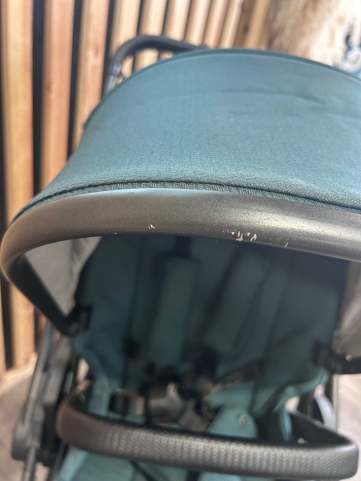 PRE LOVED Venicci Tinum 2.0 Special Edition Travel System - Teal Bay
