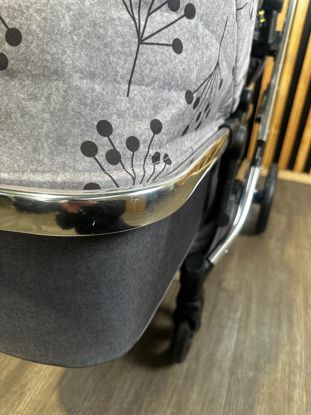 PRE LOVED Cosatto Wow XL Double - Hedgerow