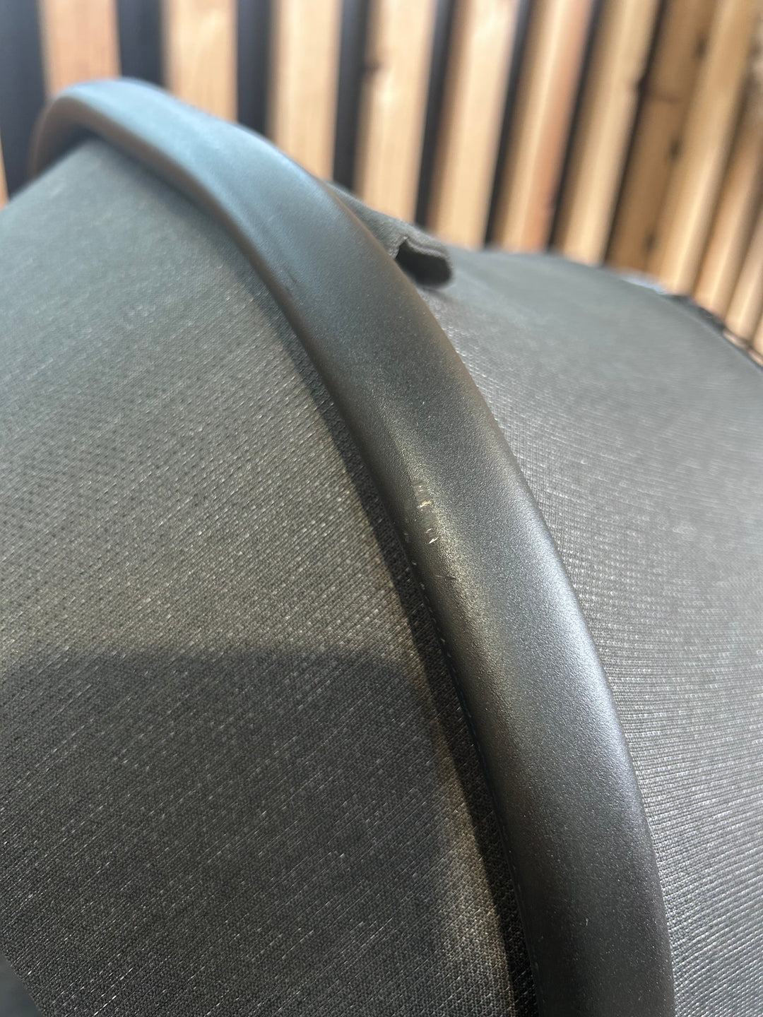 EX DISPLAY Venicci Tinum Edge 2-in-1 Travel System - Charcoal