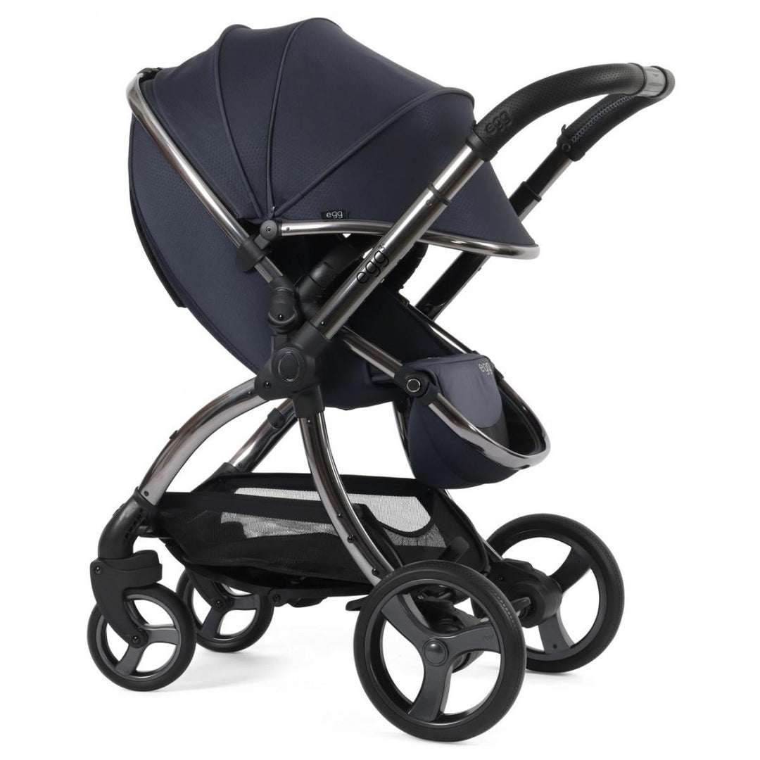 egg 3 Luxury Cloud T i-Size Travel System Bundle - Celestial + FREE OVERNIGHT BAG WORTH £125!