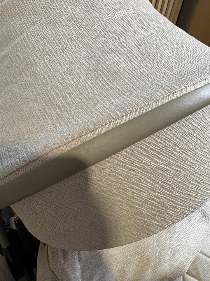 PRE LOVED Venicci Tinum Upline Travel System - Stone Beige