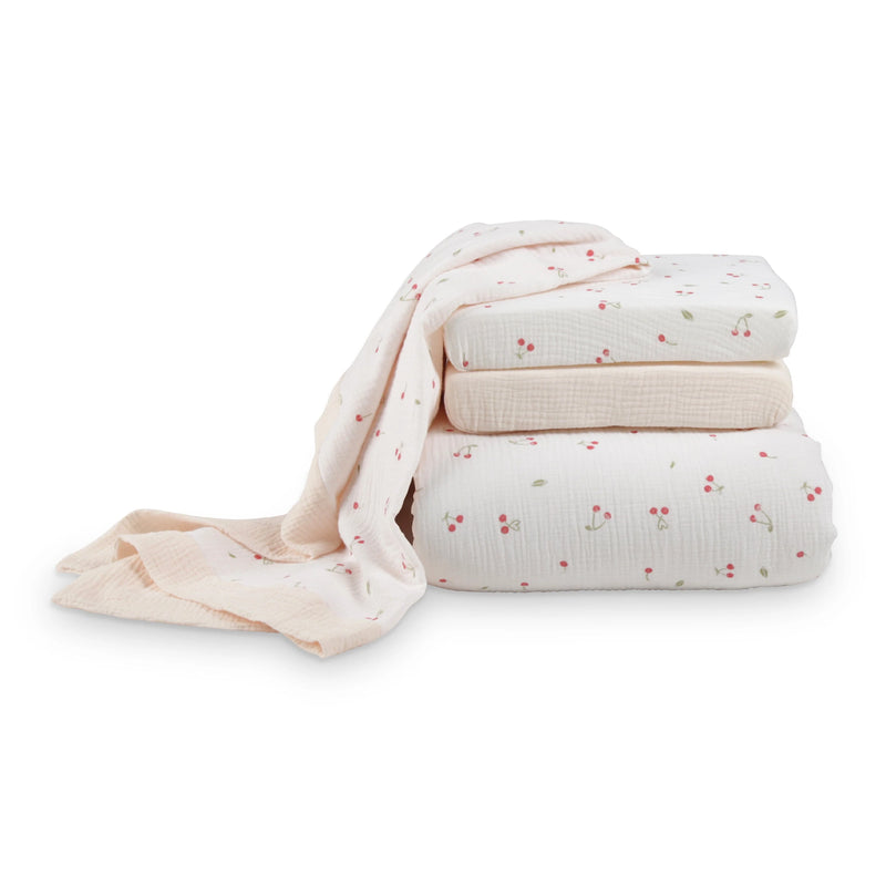 CuddleCo 4 Piece Cot Bed Bedding Set - Ditsy Cherry