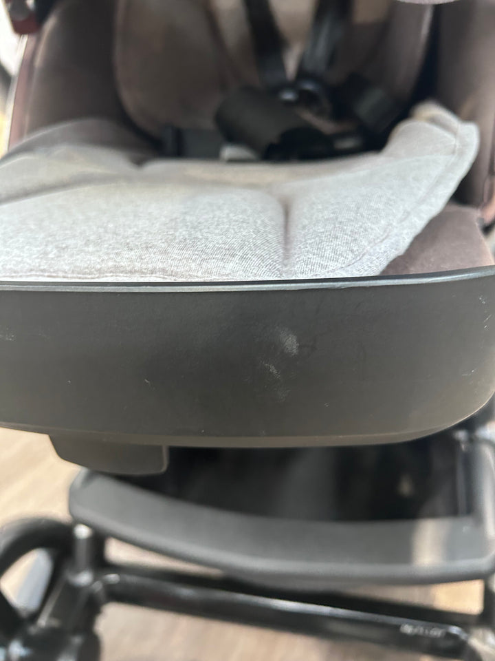 PRE LOVED Silver Cross Wave Travel System - Sable