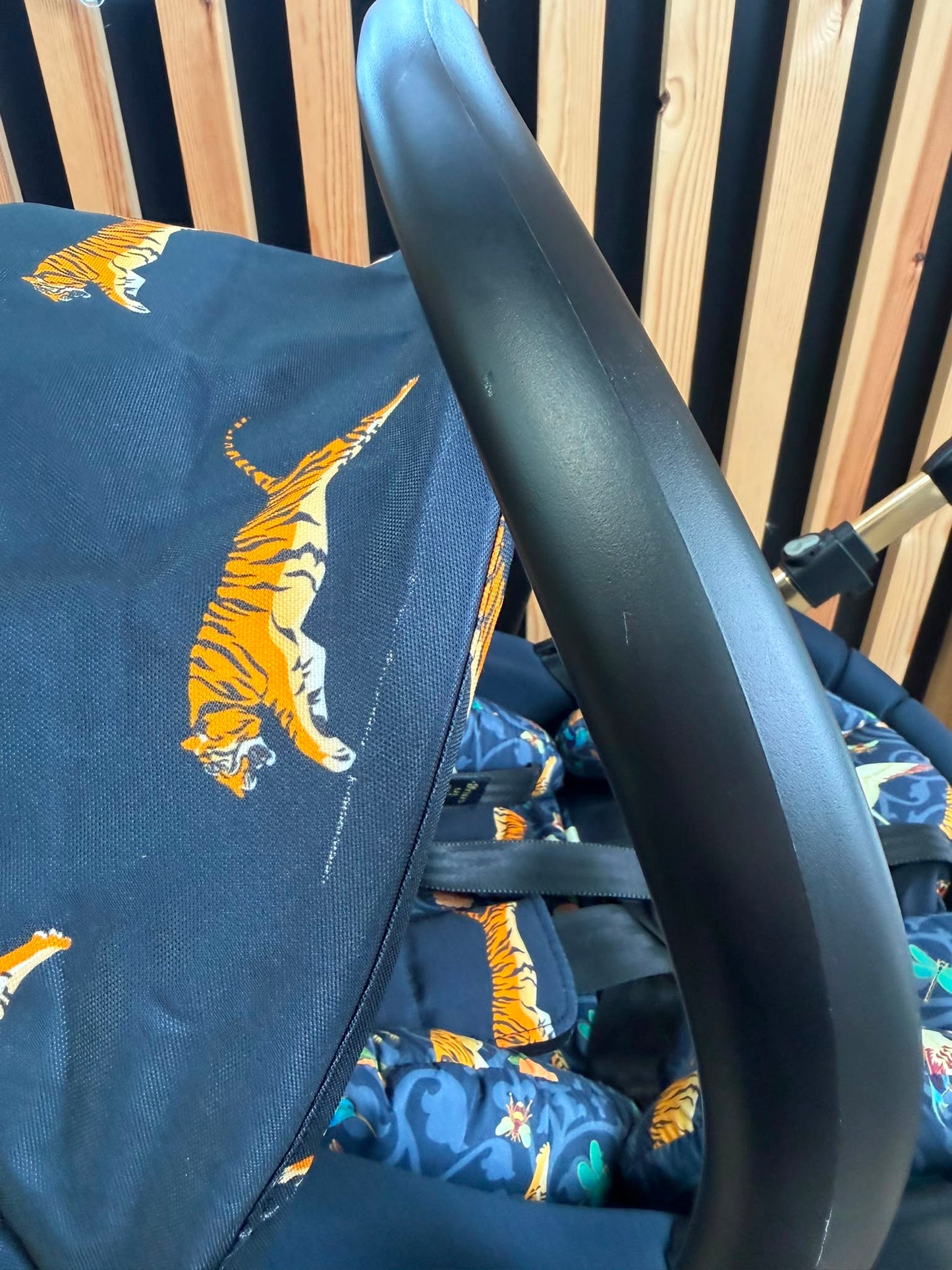 PRE LOVED Cosatto Wow 2 Travel System - On The Prowl