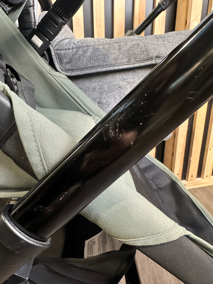 PRE LOVED Bugaboo Donkey5 Duo - Various Colours