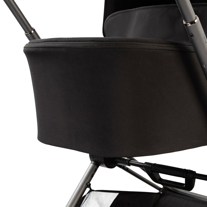 Redkite Push Me Cruise Complete Essentials Baby Bundle Inc Spin Base - Liquorice