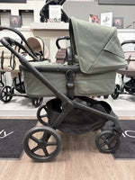 EX DISPLAY Bugaboo Fox 5 Renew Complete Pushchair - Forest Green