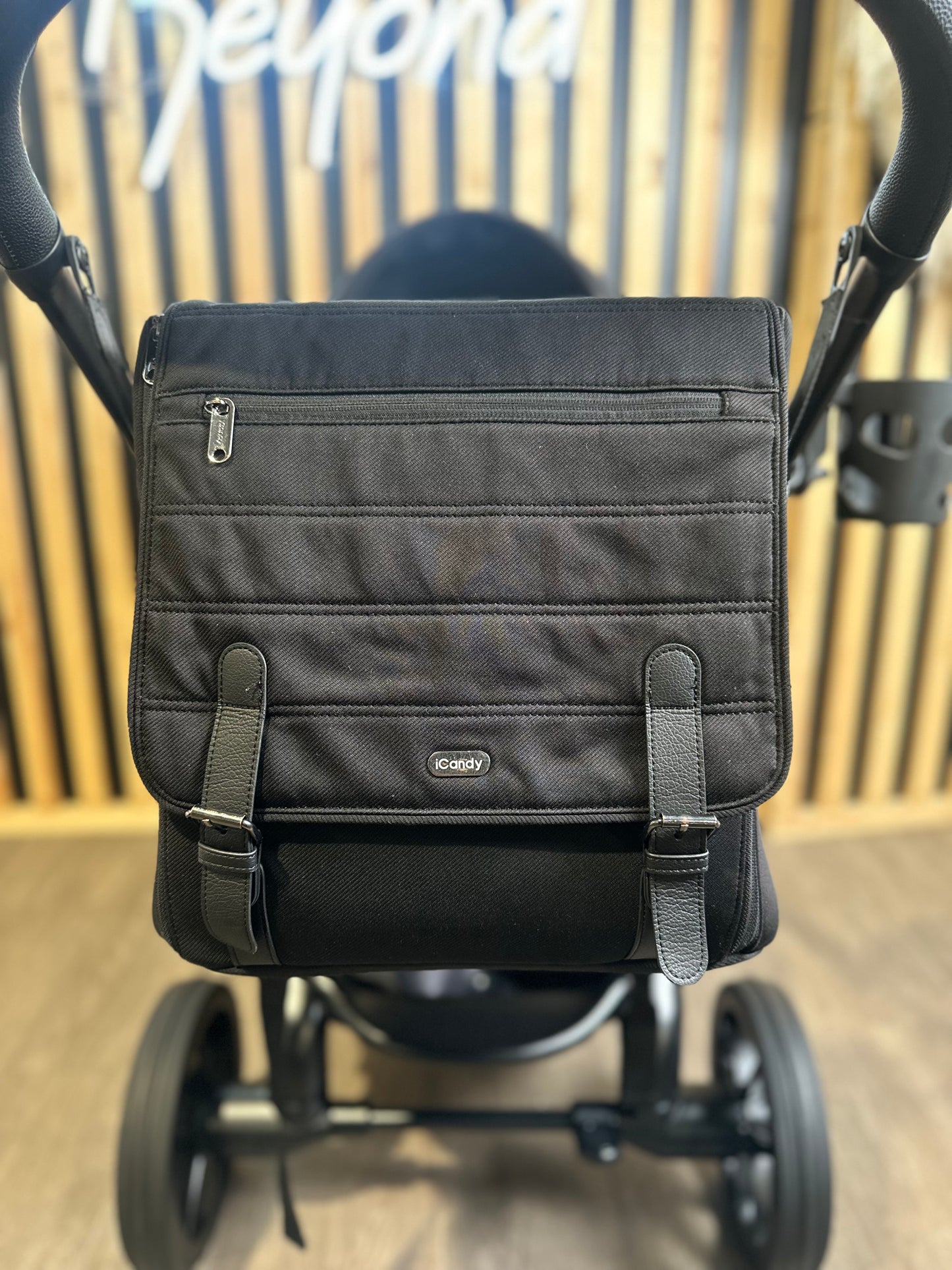 PRE LOVED iCandy Peach 7 Double Travel System - Jet/Black