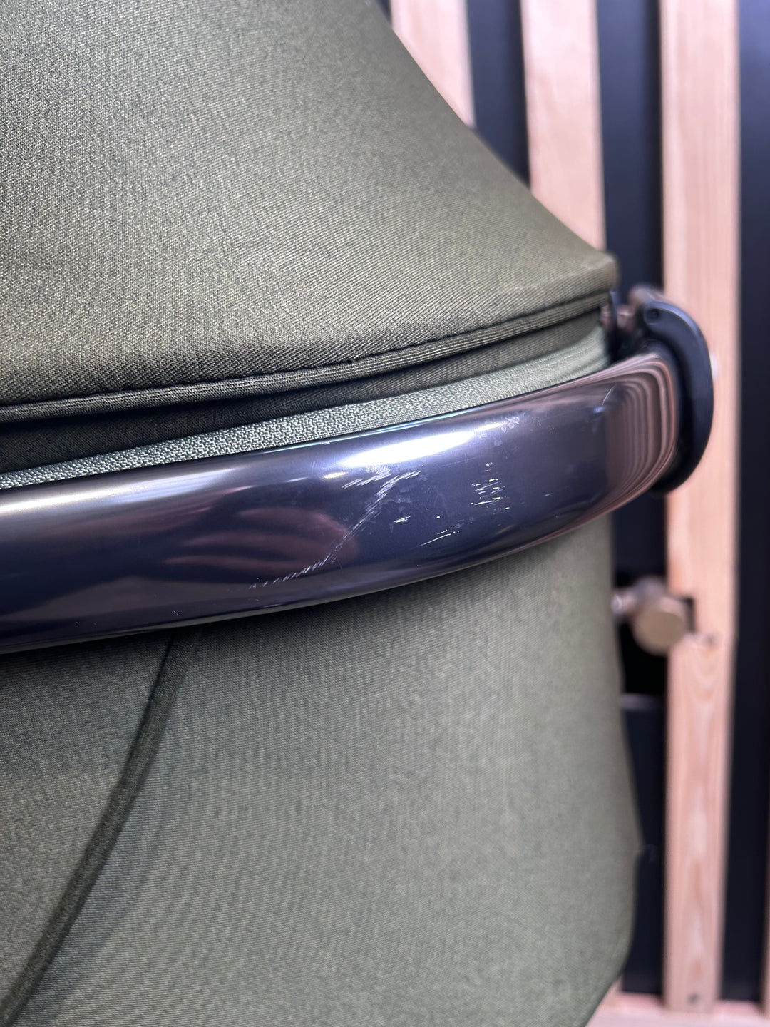 PRE LOVED egg2 Travel System - Olive