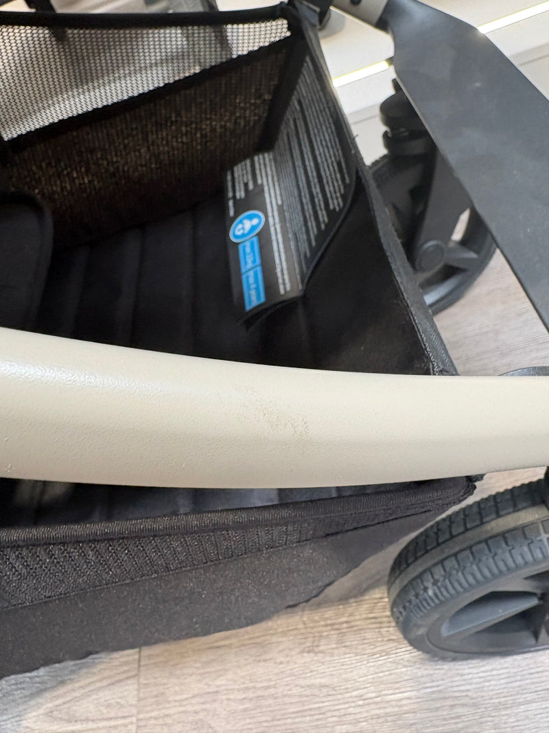 EX DISPLAY Venicci Upline2 2in1 Travel System - Stone Beige