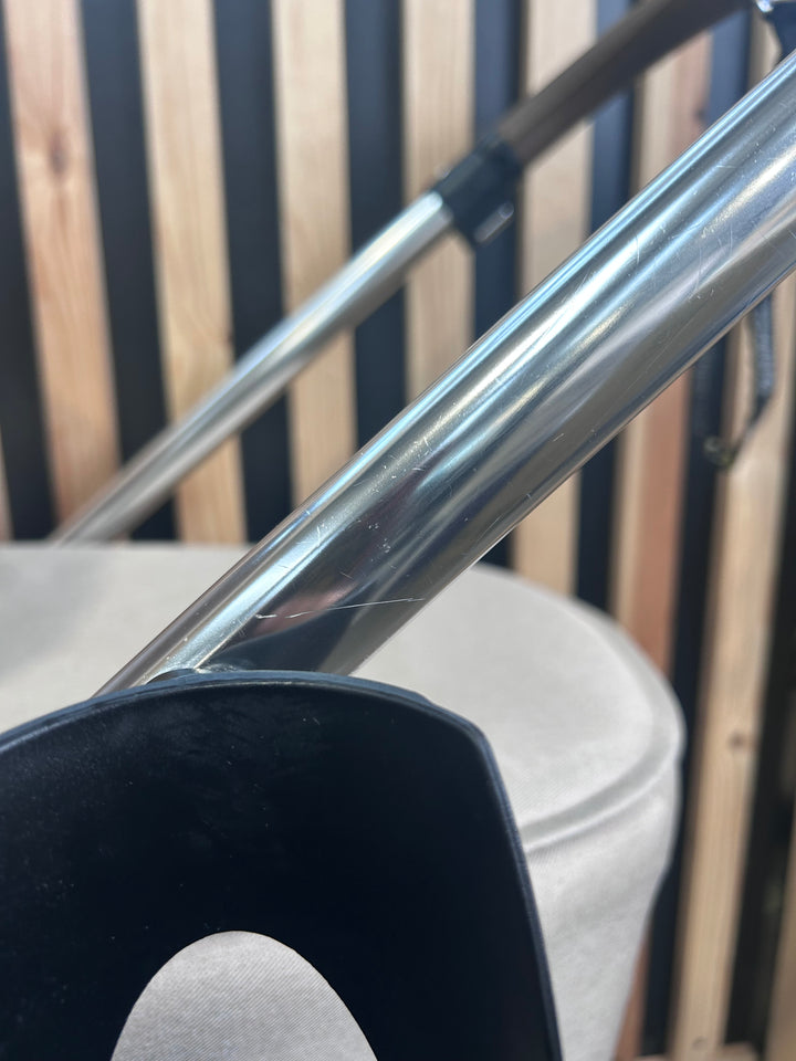 PRE LOVED Mamas & Papas Flip XT3 Travel System - Biscuit