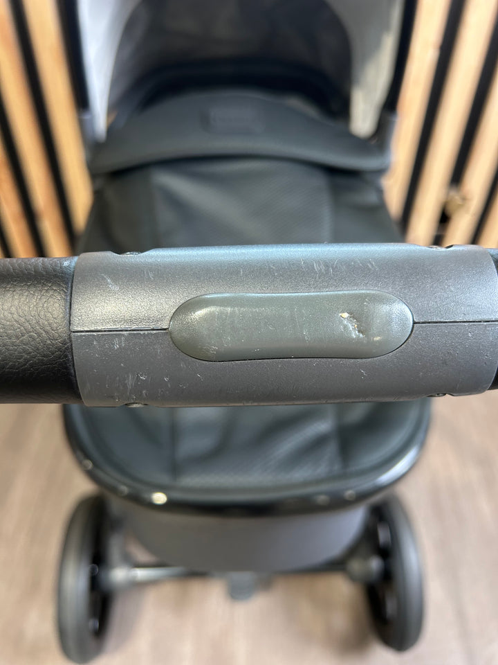 PRE LOVED Oyster3 Pram + Pushchair - Pixel