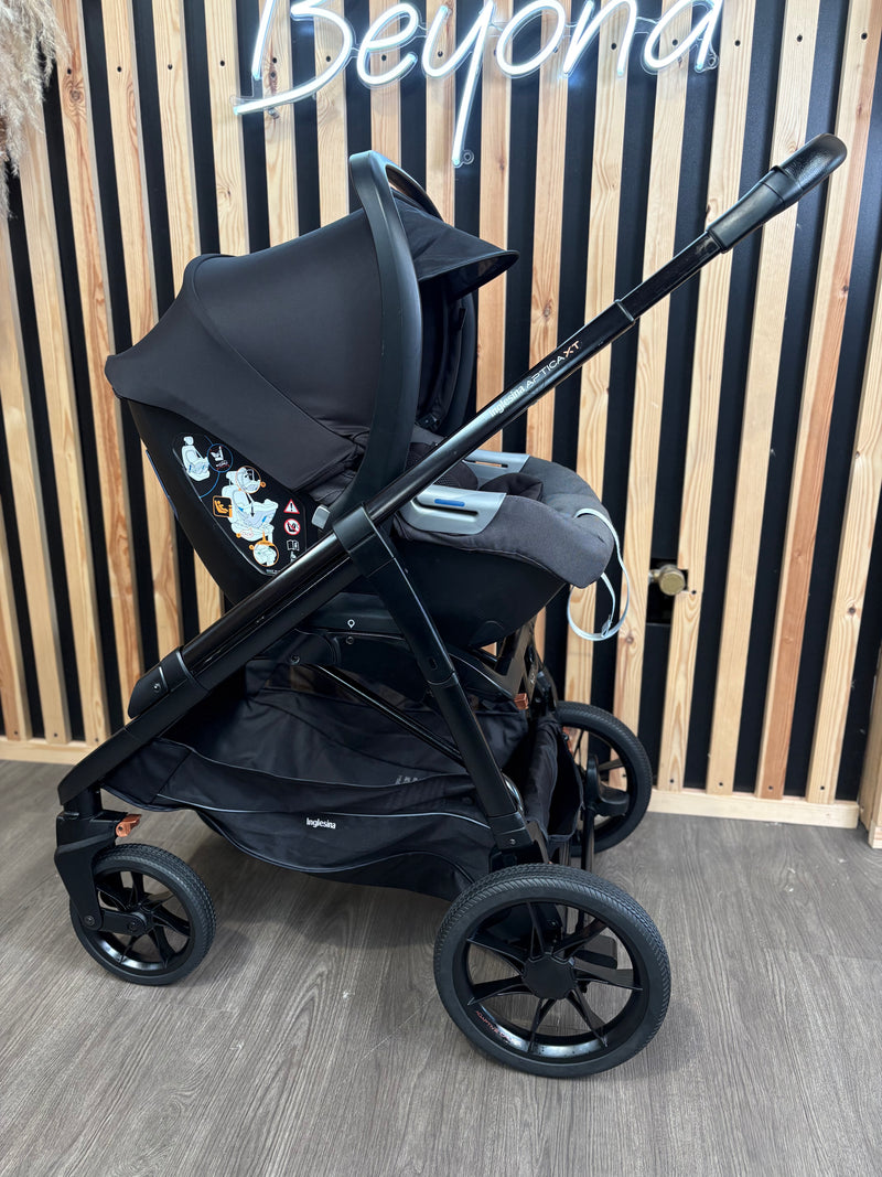 PRE LOVED Inglesina Aptica XT Travel System - Tiaga Green