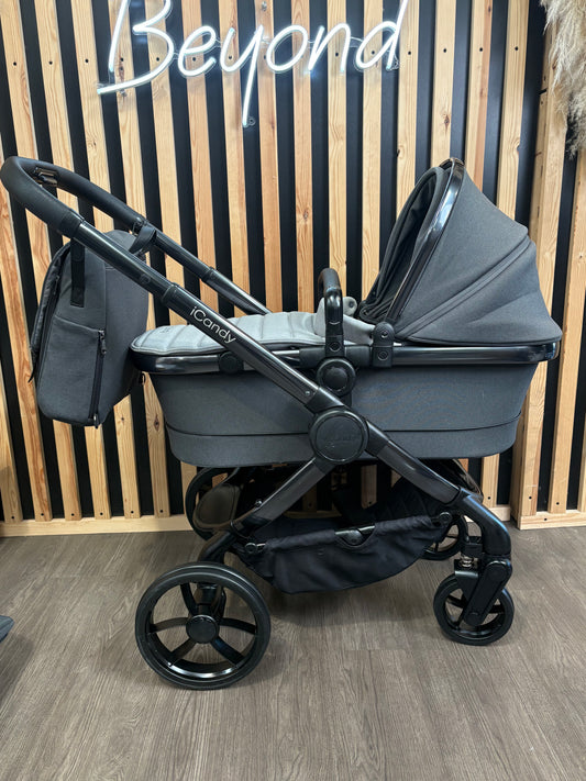 PRE LOVED iCandy Peach 7 Travel System - Phantom/Truffle
