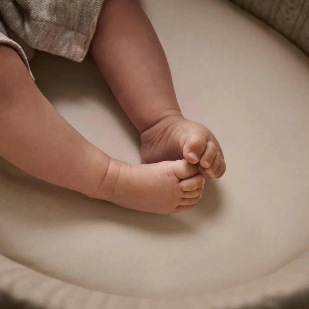 The Little Green Sheep Organic Moses Basket Fitted Sheets - Truffle