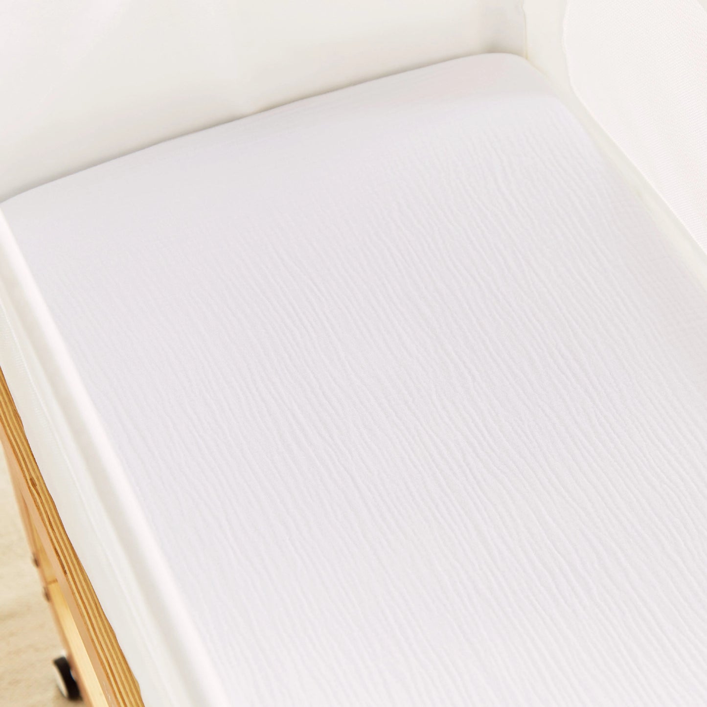 CuddleCo Universal Crib/Co-Sleeper Bedding Set - Meadow