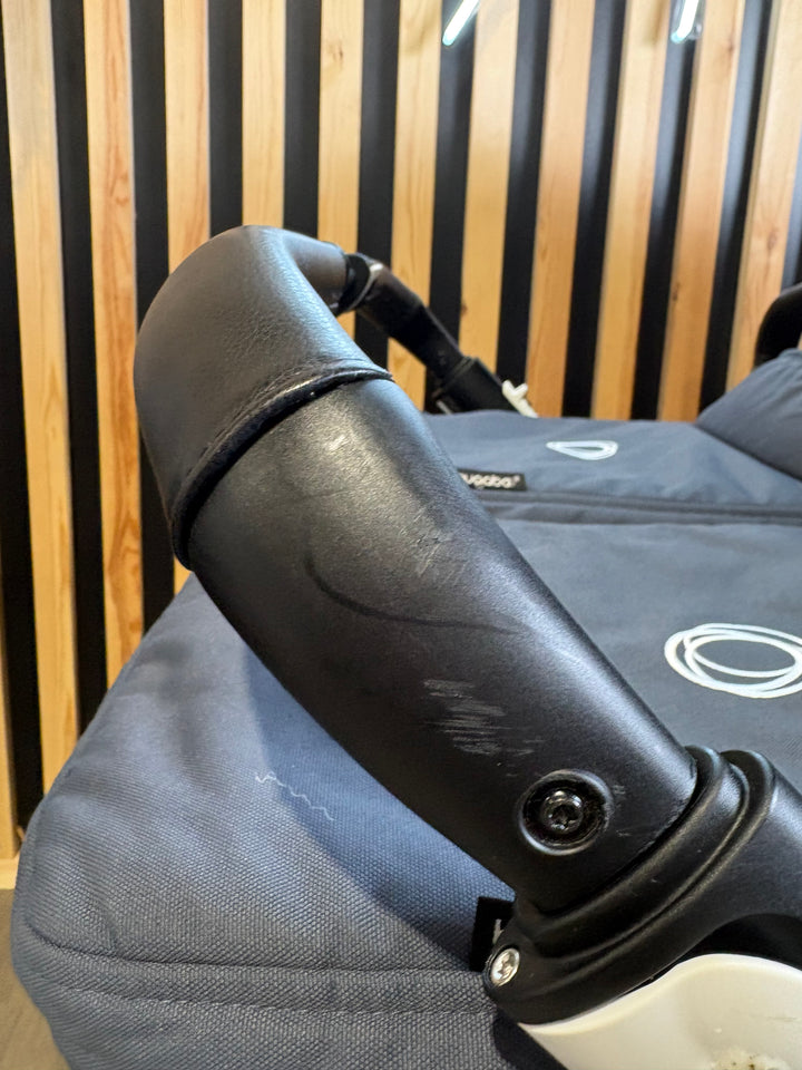 PRE LOVED Bugaboo Donkey5 Twin Bundle - Stormy Blue