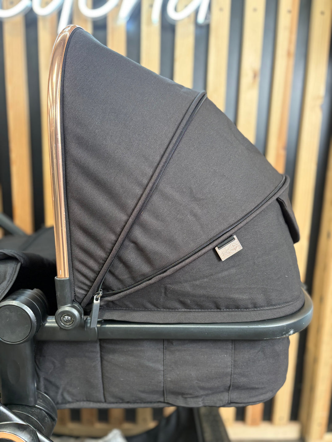 PRE LOVED Redkite Push Me Pace Pushchair - Amber