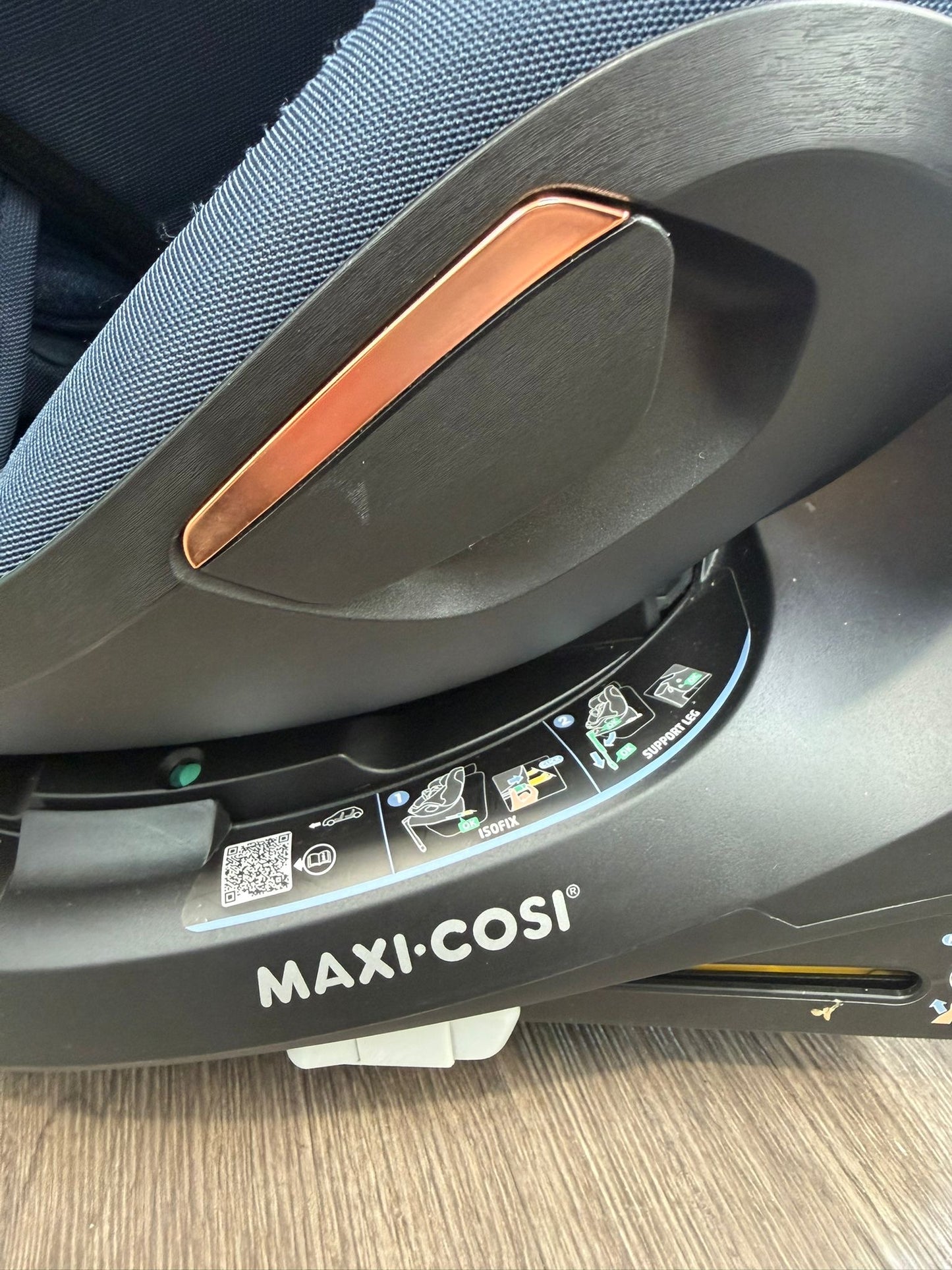 PRE LOVED Maxi-Cosi Emerald 360 Pro Car Seat Birth - 12 Years Old - Authentic Blue