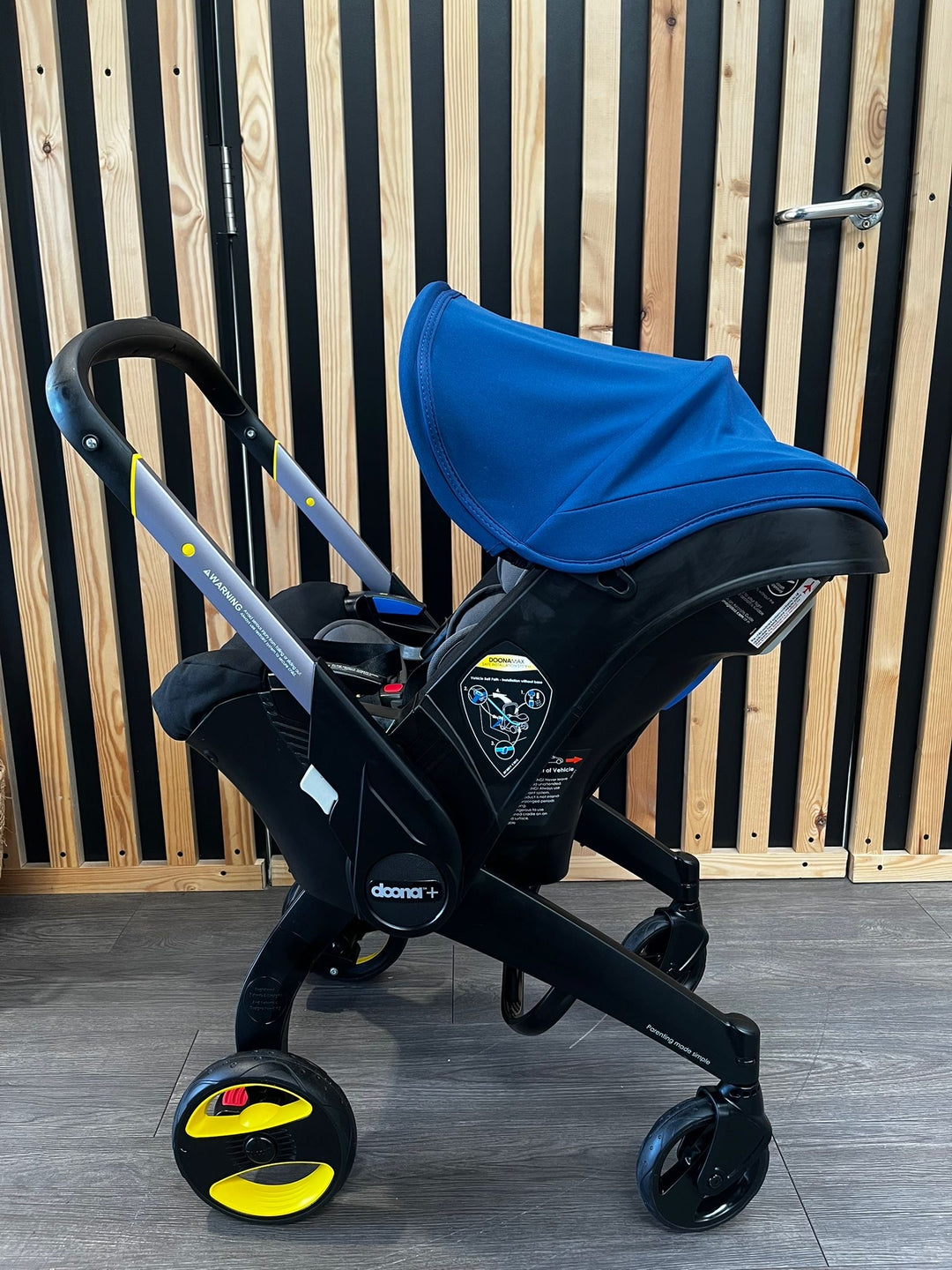 PRE LOVED Doona+ Car Seat & Stroller - Royal Blue