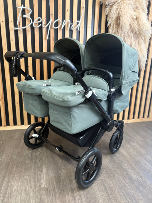 PRE LOVED Bugaboo Donkey5 Twin Bundle - Forest Green