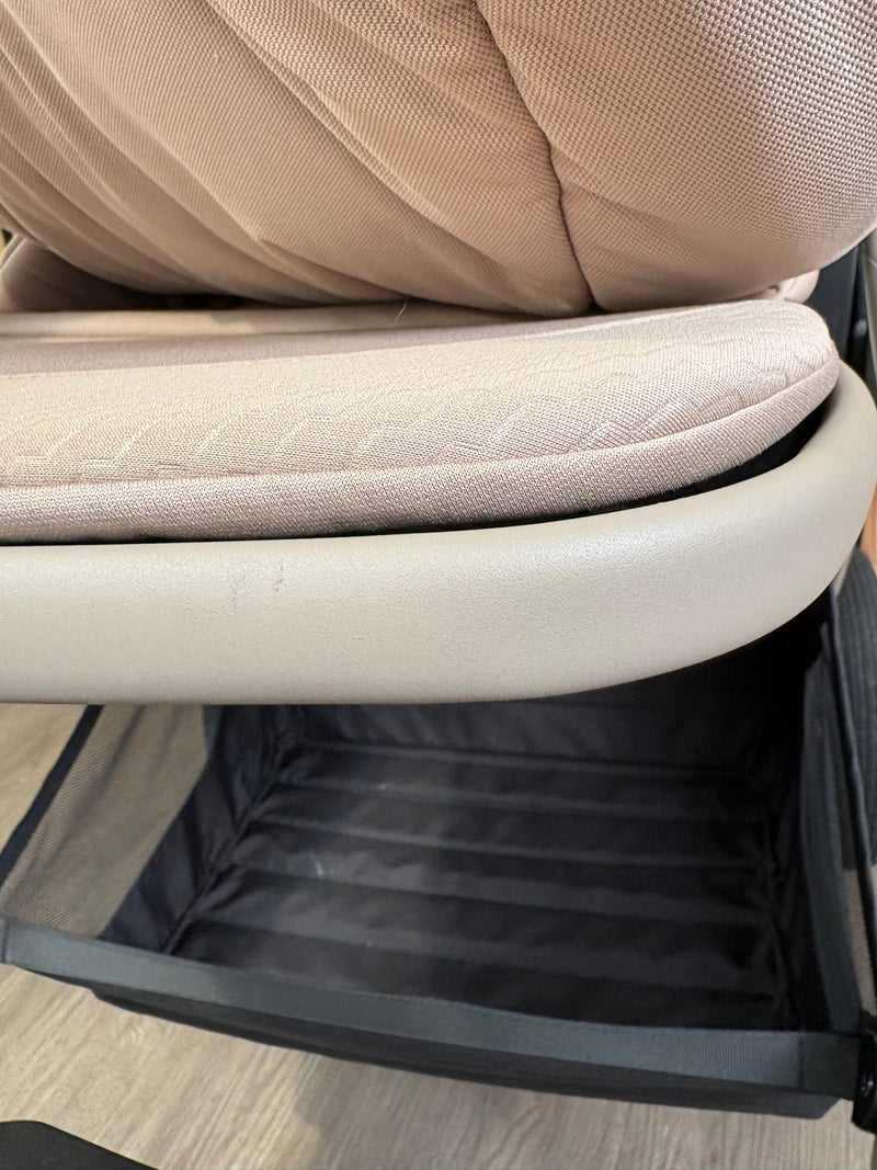 PRE LOVED Silver Cross Cove Travel System - Champagne