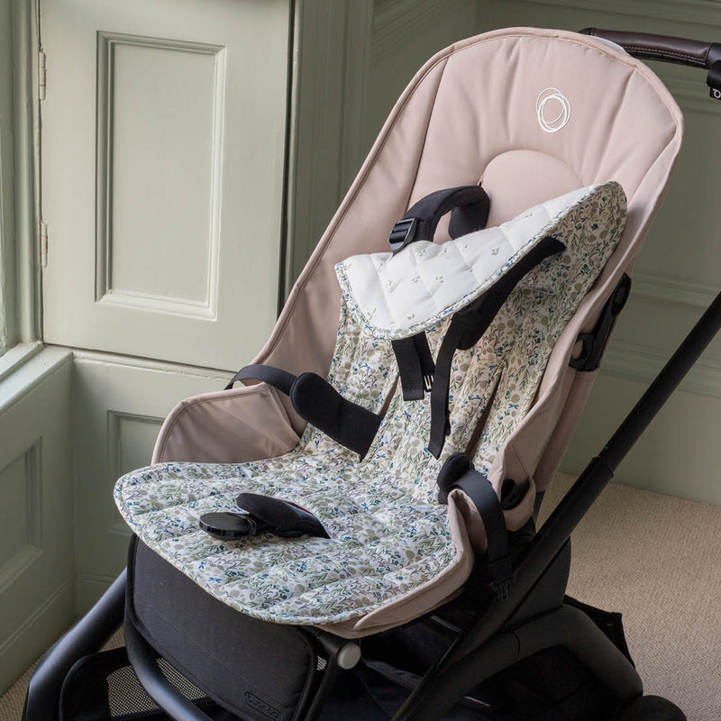 Avery Row Pram Liner - Riverbank/Nettle Scatter