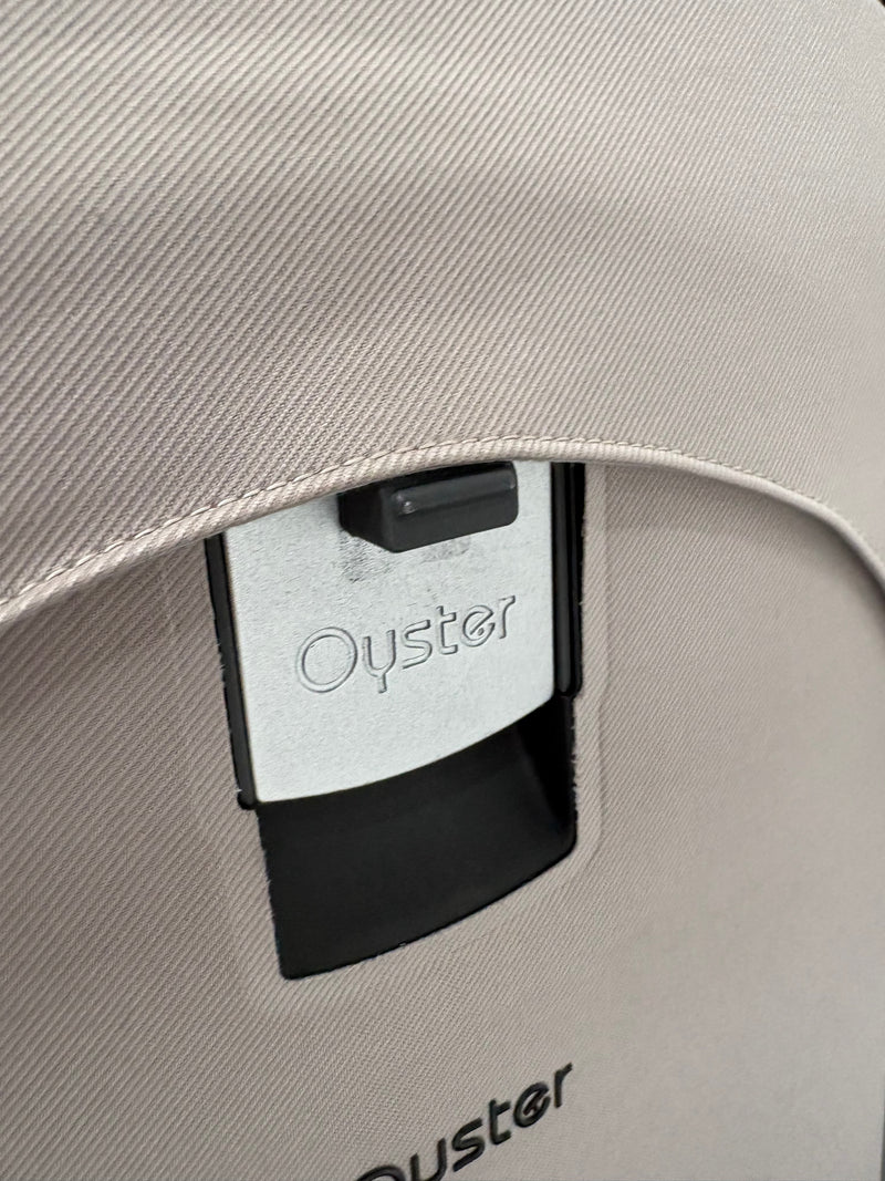 EX DISPLAY Babystyle Oyster4 2-in-1 Travel System - Stone