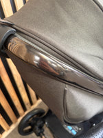 PRE LOVED egg3 Travel System - Hunter Green