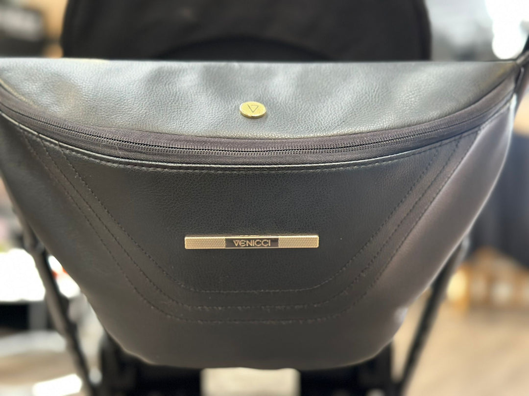 PRE LOVED Venicci Empire Pushchair + Accessories - Black