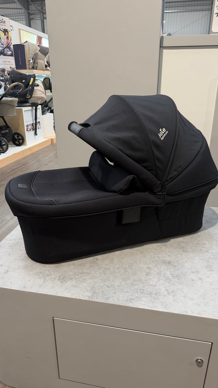 EX DISPLAY Joie Ramble XL Carrycot - Eclipse