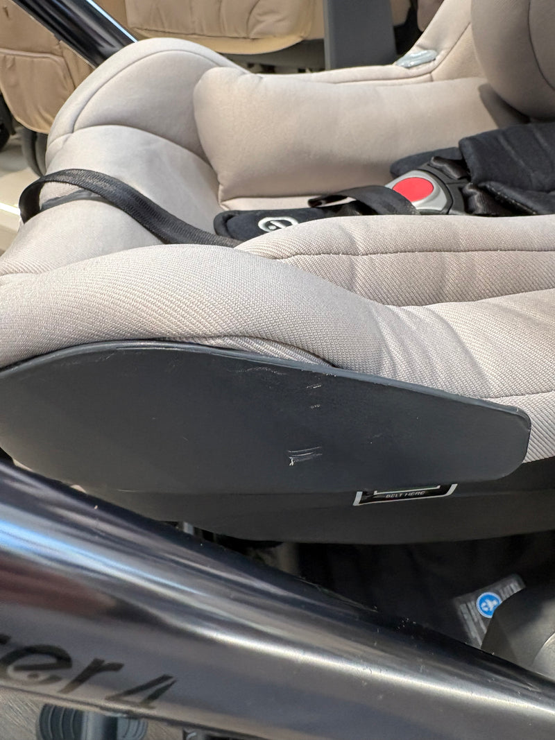 PRE LOVED Babystyle Oyster4 Travel System - Stone