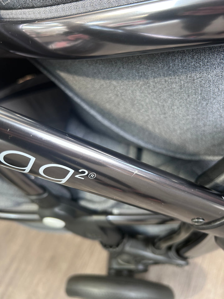 PRE LOVED egg2 Twin Tandem - Quartz