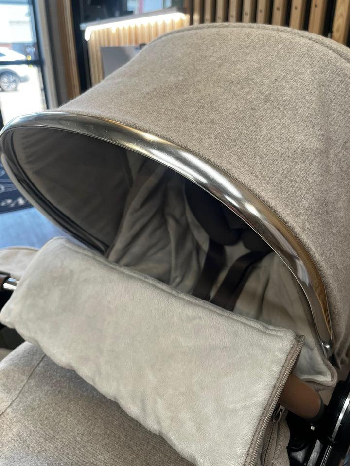 PRE LOVED Mamas & Papas Ocarro Pram + Pushchair - Heritage