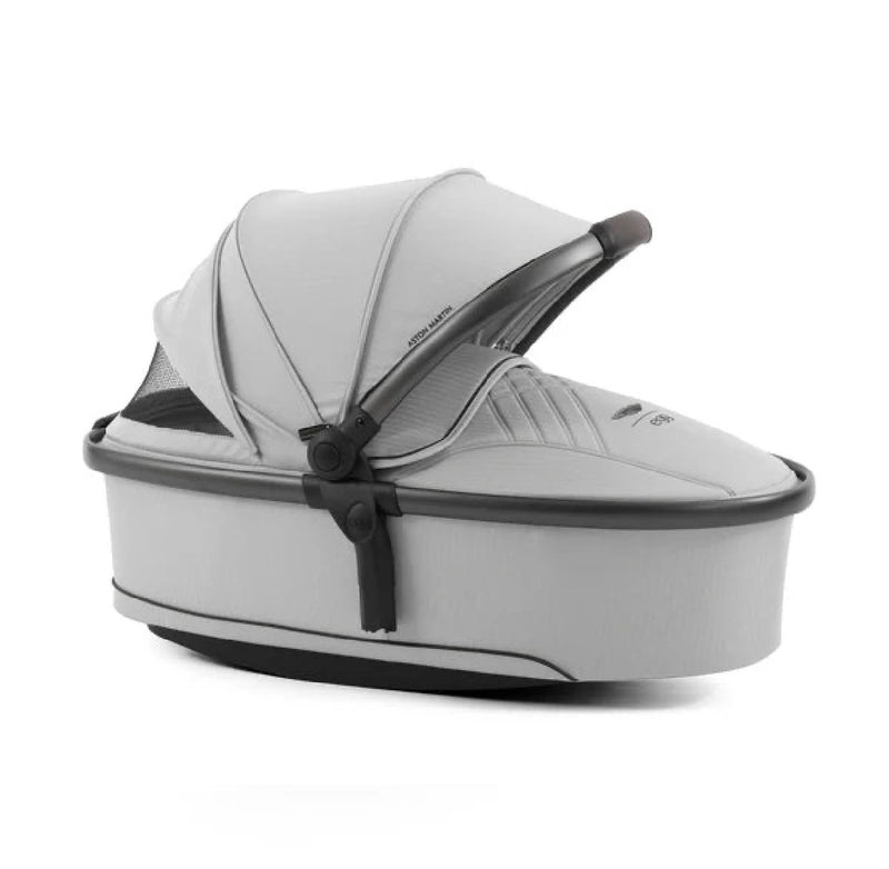 EX DISPLAY Aston Martin egg3 Luxury Travel System - Soft Grey