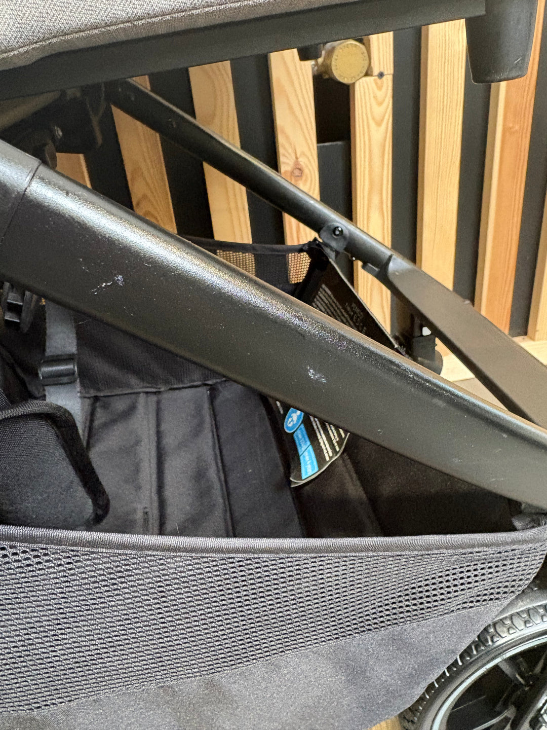 PRE LOVED Venicci Tinum Edge 2in1 Travel System - Dust
