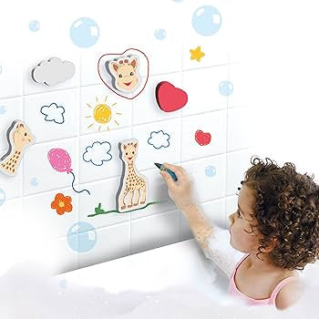 Sophie la Girafe Bath Crayons & Shapes