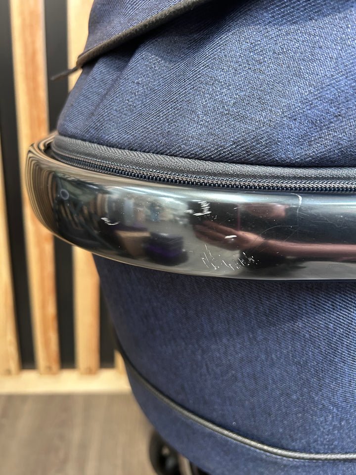 PRE LOVED iCandy Peach 6 Travel System - Navy Twill